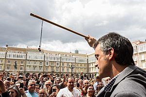 Archivo:Investidura alcalde Xulio Ferreiro A Coruña 2015