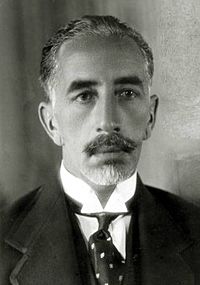 Archivo:King Faisal I of Iraq (1885-1933) cropped