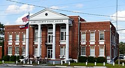 Long County courthouse in Ludowici, GA, US.jpg
