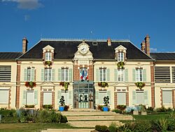 Monéteau-FR-89-mairie-04.jpg
