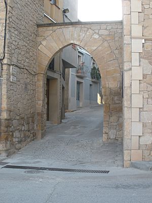 Archivo:Portal de Lamarca (Juneda)