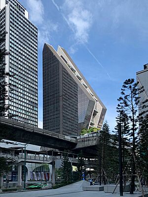 Archivo:Rosewood Bangkok 2021