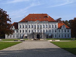 Archivo:Schloss Haimhausen 1