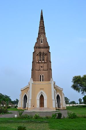 Archivo:St. John's Church Jhelum1