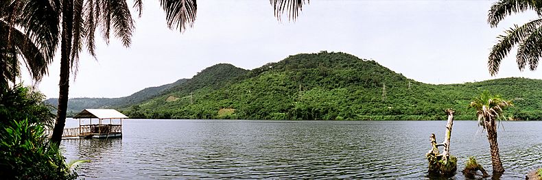 Archivo:Volta River X-Landscape