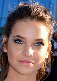 Archivo:Barbara Palvin Cannes 2016