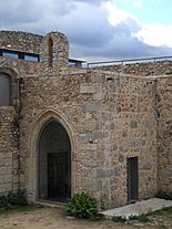 Archivo:Castillo San Martin de Valdeiglesias capilla