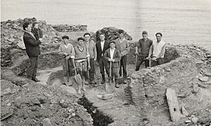 Archivo:Excavación del castro de Fazouro (1963)