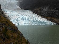 Glaciar Serrano, Laguna Serrano, a 4 horas de Puerto Natales, Magallanes, sur de Chile.jpg