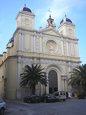Archivo:IglSanPedro01