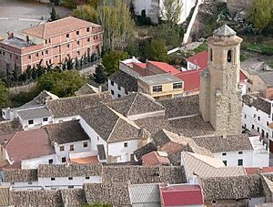 Archivo:Iglesia de San Andrés en Montejícar