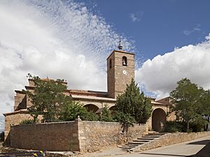 Archivo:Iglesia de los Santos Justo y Pastor, Noviercas, España, 2012-09-01, DD 01