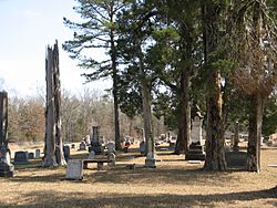 Old Greensboro Cemetery (2297266092).jpg
