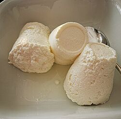 Ricotta pugliese.jpg