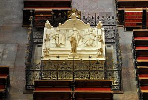 Archivo:Royal Mausoleum Prague