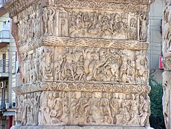 Archivo:Thessaloniki-Arch of Galerius (detail)