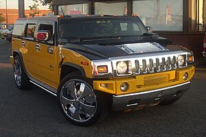 Archivo:Tuned Hummer H2 (Orange Julep '10)