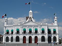 Archivo:Villahermosa.Palacio de Gobierno