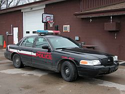 2003-11-28 Pioneer police cruiser.jpg