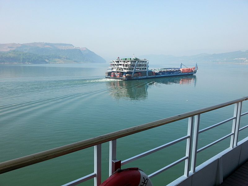 A vehicle carrier on yangtze