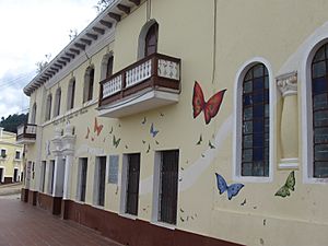 Archivo:Colegio Sagrado Corazon de Sativa
