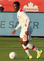 Archivo:Cyle Larin 2015 Gold Cup