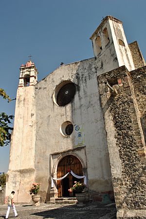 Archivo:Ex Convento de Santo Domingo de Guzmán Oaxtepec - Portada