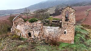 Archivo:Iglesia de San Martin Obispo, Espinosa del Monte 3