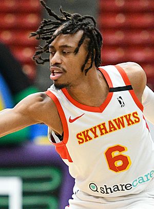 Archivo:Josh Magette and Tahjere McCall (cropped)