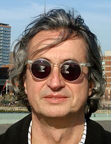 Luis Ospina 2009 x karen lamassonne (cropped).jpg