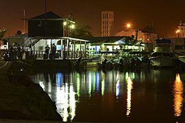 Noche en Puerto Cabello.jpg