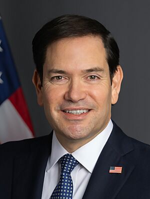 Archivo:Official portrait of the United States Secretary of State Marco Rubio, January 2025 (cropped)