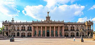 PALACIO DE GOB.jpg