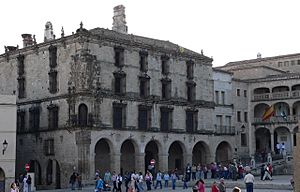 Archivo:Palacio de la Conquista