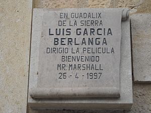 Archivo:Placa Bienvenido Mr Marshall Guadalix de la Sierra