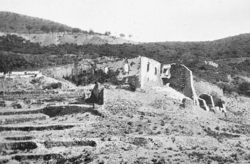 Archivo:Vall Hebron ruinas