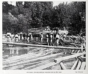 Archivo:1908-07-11, Blanco y Negro, Aranjuez, Conducción de maderas por el río Tajo, Cifuentes