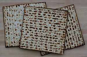 Archivo:3matzot