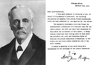 Archivo:Balfour portrait and declaration