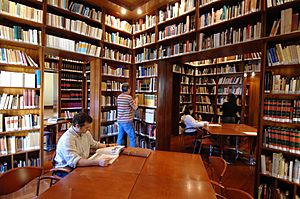 Archivo:Biblioteca Casa de Colón Nacho González