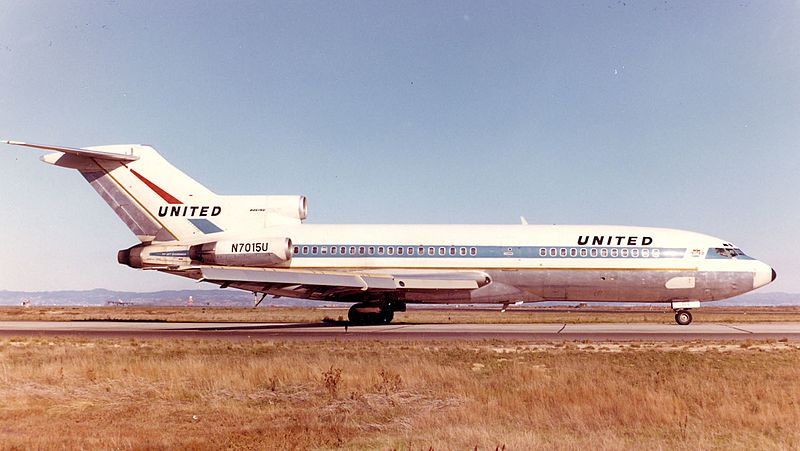 Boeing 727-100 (United Airlines) (16279316443)