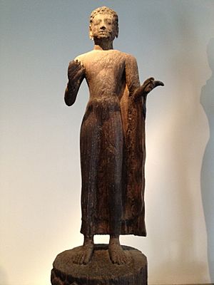 Archivo:Buddha of Binh Hoa