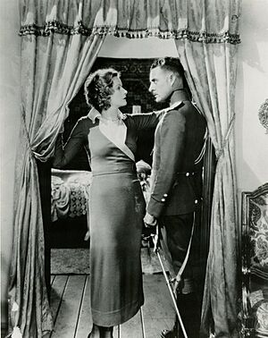 Archivo:Garbo & Gilbert Love 1927