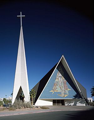 Archivo:Guardian Angel Catholic Cathedral, Las Vegas, Nevada