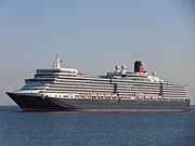 Hamilton Bermuda' Queen Elizabeth arriving Port of Tallinn 10 June 2012.JPG