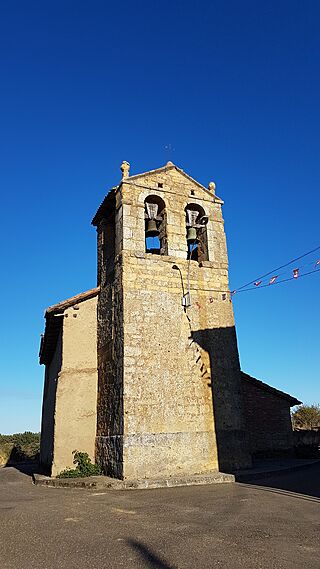 Iglesia de El Salvador de Villacil.jpg
