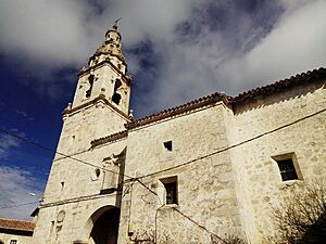 Archivo:Iglesia de Santiago, Arrieta 2
