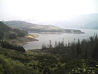 Archivo:Laguna Corani (Represa) Chapare Bolivia