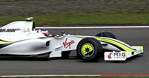 Archivo:Rubens Barrichello 2009 Germany 4