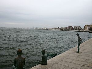 Archivo:Santander.Estatua.Lor.Raqueros